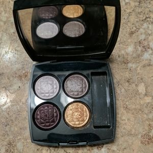 Beautiful fall colors eyeshadow pallet